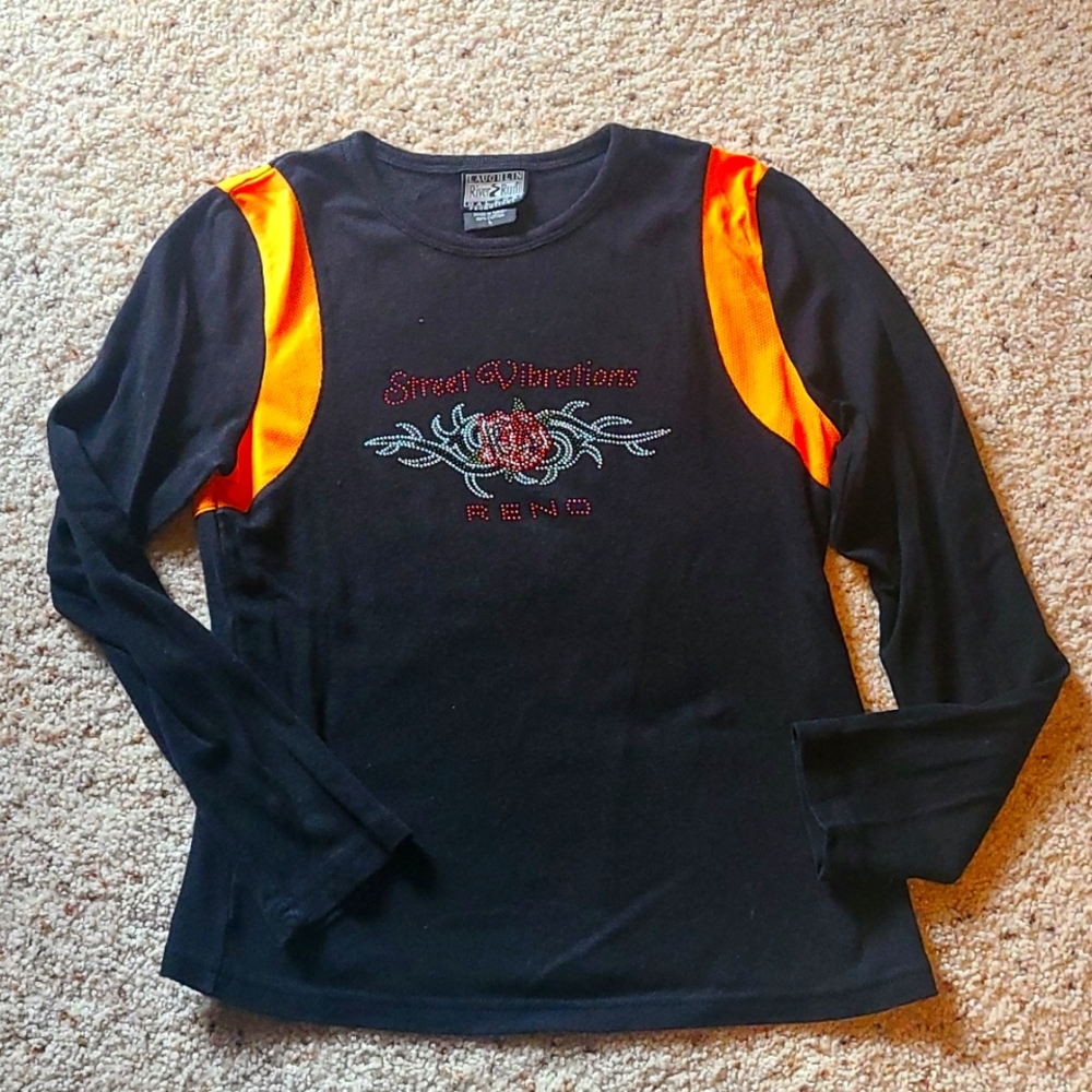 Graphic tee